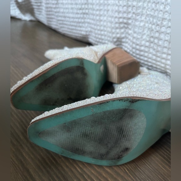 Betsey Johnson White Ankle Boots with Silver Accents - Picture 4 of 4